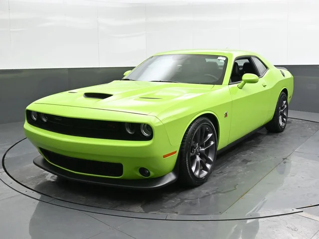 SEMINUEVOS DODGE Challenger a Estados en autogozo