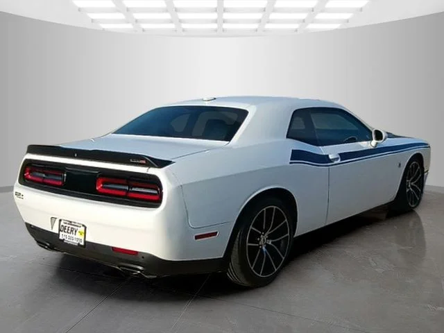 SEMINUEVOS DODGE Challenger a Estados en autogozo