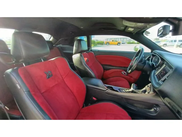 SEMINUEVOS DODGE Challenger a Estados en autogozo