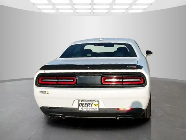 SEMINUEVOS DODGE Challenger a Estados en autogozo