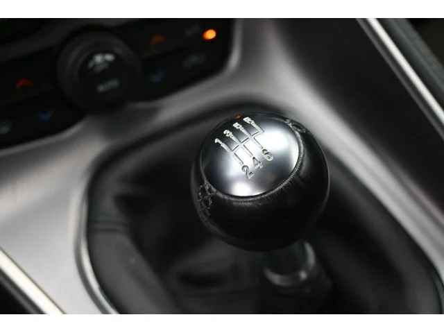 SEMINUEVOS DODGE Challenger a Estados en autogozo