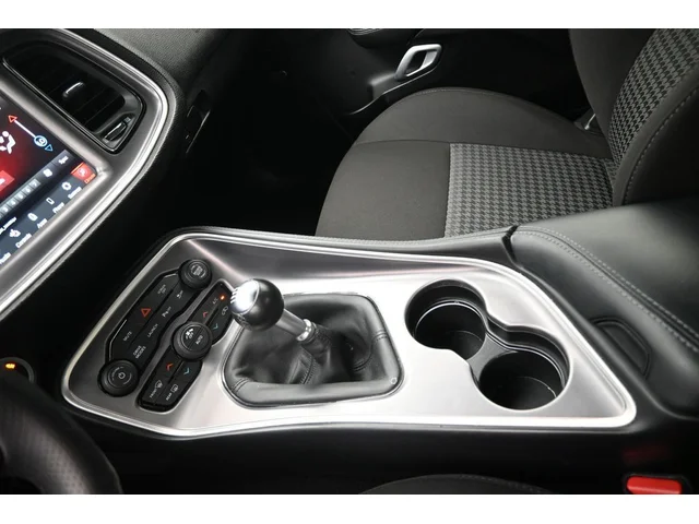 SEMINUEVOS DODGE Challenger a Estados en autogozo
