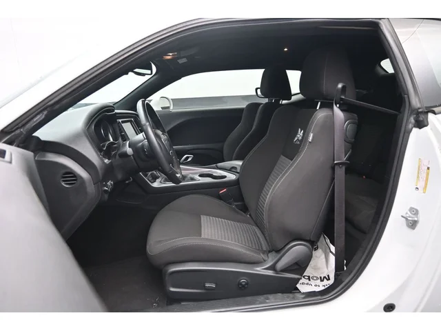 SEMINUEVOS DODGE Challenger a Estados en autogozo