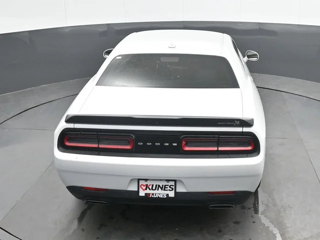 SEMINUEVOS DODGE Challenger a Estados en autogozo