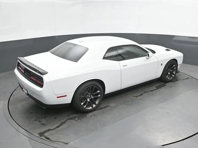 SEMINUEVOS DODGE Challenger a Estados en autogozo