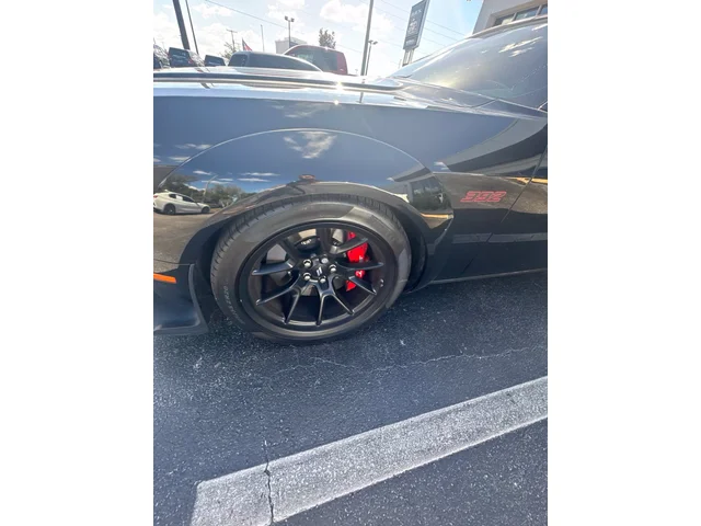 SEMINUEVOS DODGE Challenger a Estados en autogozo