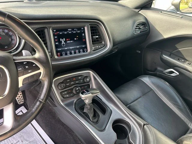 SEMINUEVOS DODGE Challenger a Estados en autogozo