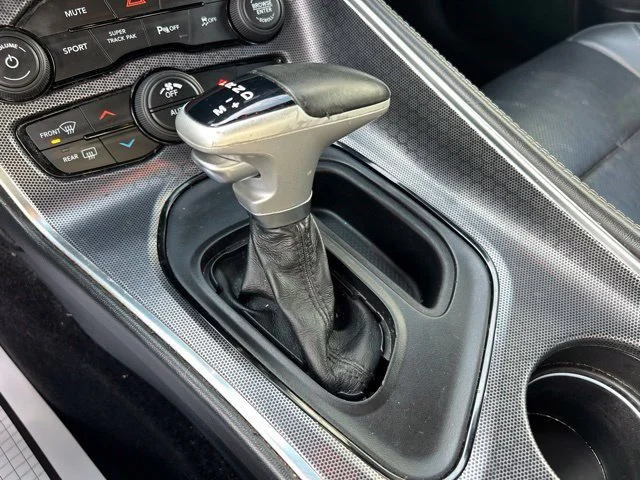 SEMINUEVOS DODGE Challenger a Estados en autogozo