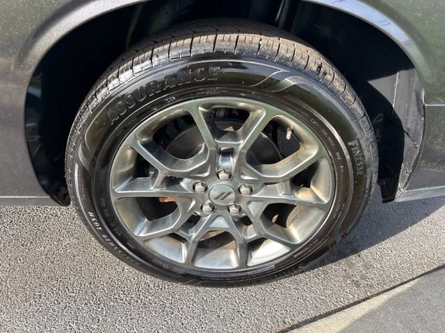 SEMINUEVOS DODGE Challenger a Estados en autogozo