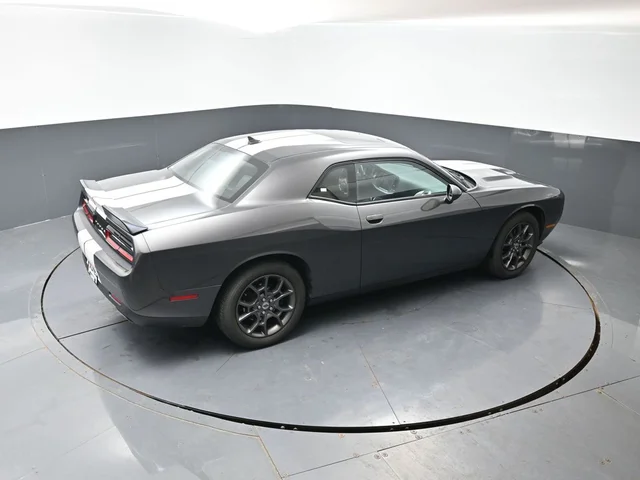 SEMINUEVOS DODGE Challenger a Estados en autogozo