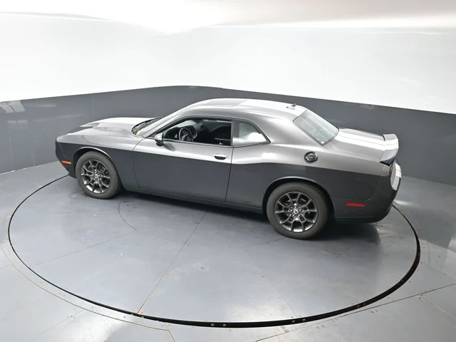 SEMINUEVOS DODGE Challenger a Estados en autogozo