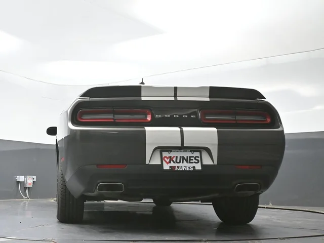 SEMINUEVOS DODGE Challenger a Estados en autogozo