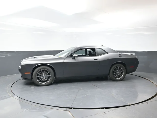 SEMINUEVOS DODGE Challenger a Estados en autogozo