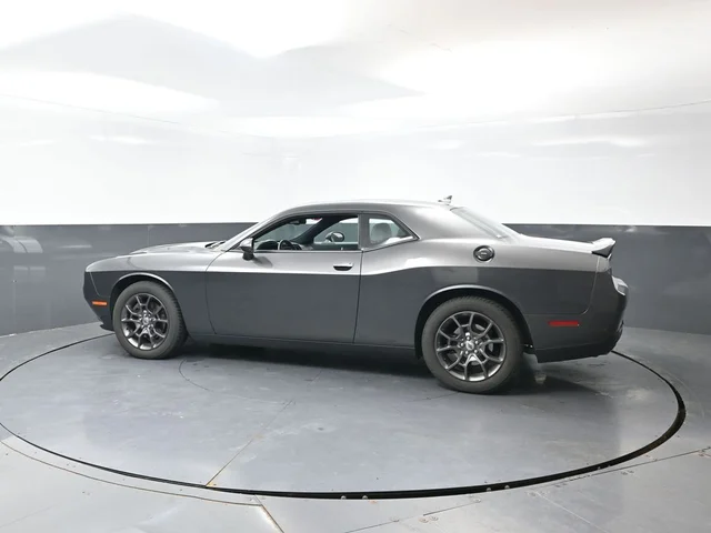 SEMINUEVOS DODGE Challenger a Estados en autogozo