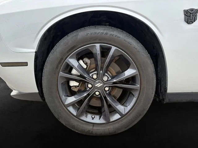 SEMINUEVOS DODGE Challenger a Estados en autogozo