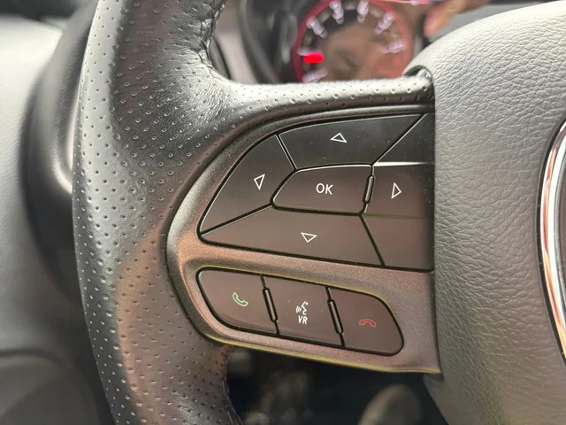 SEMINUEVOS DODGE Challenger a Estados en autogozo