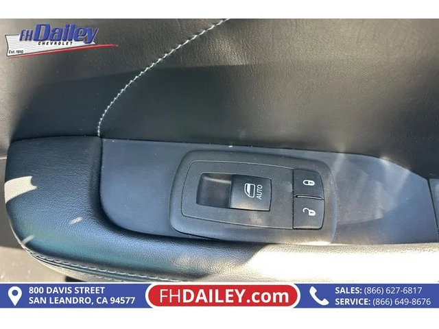 SEMINUEVOS DODGE Challenger a Estados en autogozo