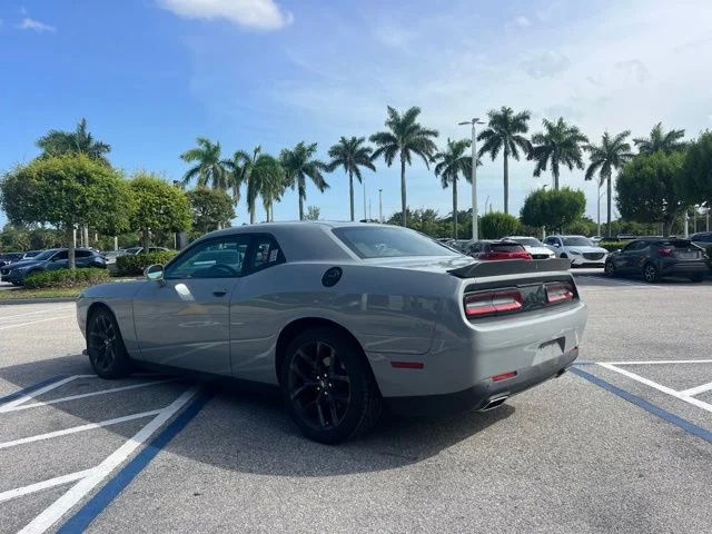 SEMINUEVOS DODGE Challenger a Estados en autogozo