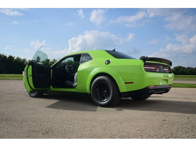 SEMINUEVOS DODGE Challenger a Estados en autogozo