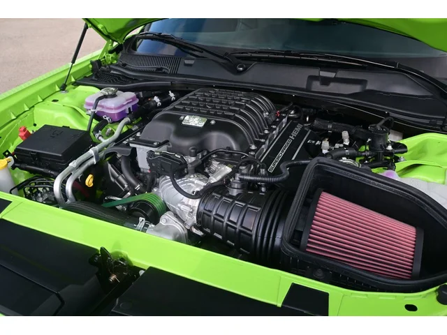 SEMINUEVOS DODGE Challenger a Estados en autogozo
