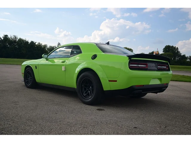 SEMINUEVOS DODGE Challenger a Estados en autogozo