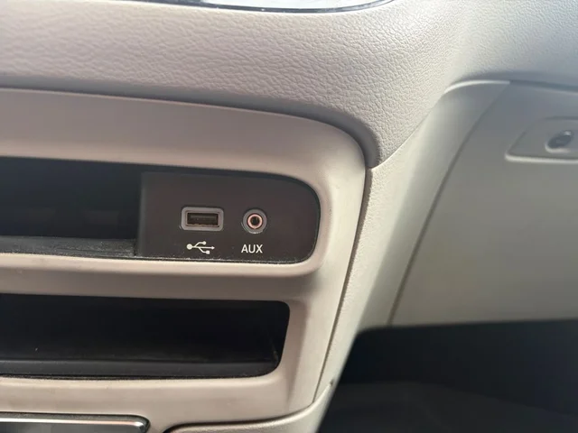 SEMINUEVOS CHRYSLER Pacifica a Estados en autogozo