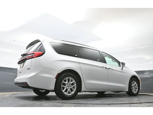 SEMINUEVOS CHRYSLER Pacifica a Estados en autogozo