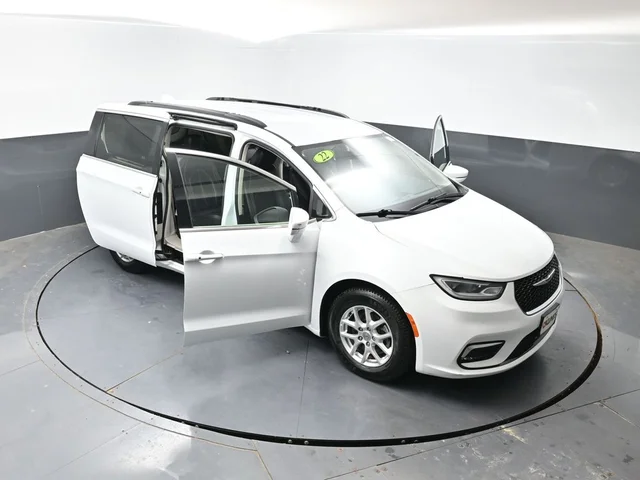 SEMINUEVOS CHRYSLER Pacifica a Estados en autogozo