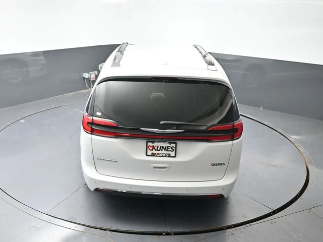 SEMINUEVOS CHRYSLER Pacifica a Estados en autogozo