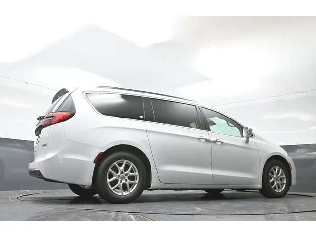 SEMINUEVOS CHRYSLER Pacifica a Estados en autogozo