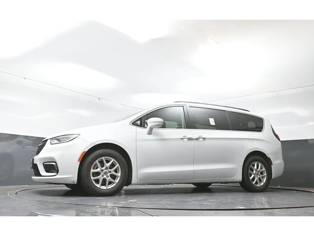 SEMINUEVOS CHRYSLER Pacifica a Estados en autogozo