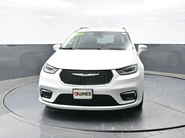 SEMINUEVOS CHRYSLER Pacifica a Estados en autogozo
