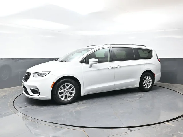 SEMINUEVOS CHRYSLER Pacifica a Estados en autogozo