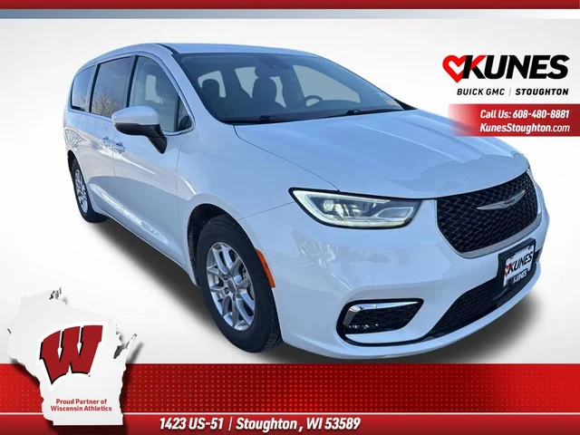 SEMINUEVOS CHRYSLER Pacifica a Estados en autogozo