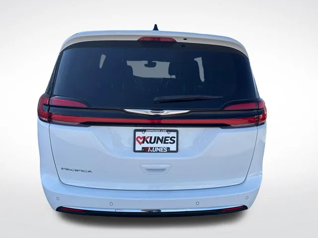 SEMINUEVOS CHRYSLER Pacifica a Estados en autogozo
