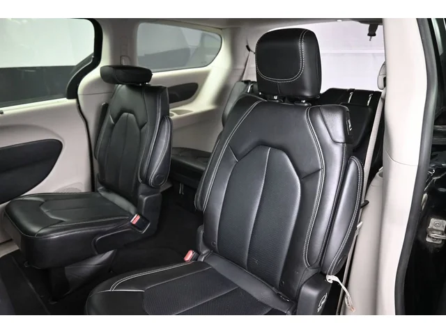 SEMINUEVOS CHRYSLER Pacifica a Estados en autogozo