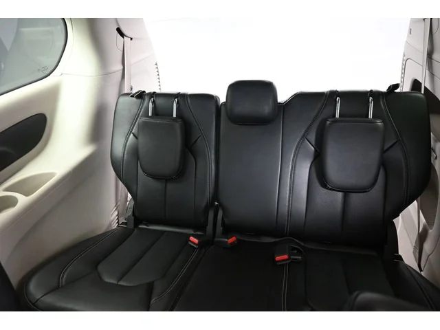SEMINUEVOS CHRYSLER Pacifica a Estados en autogozo