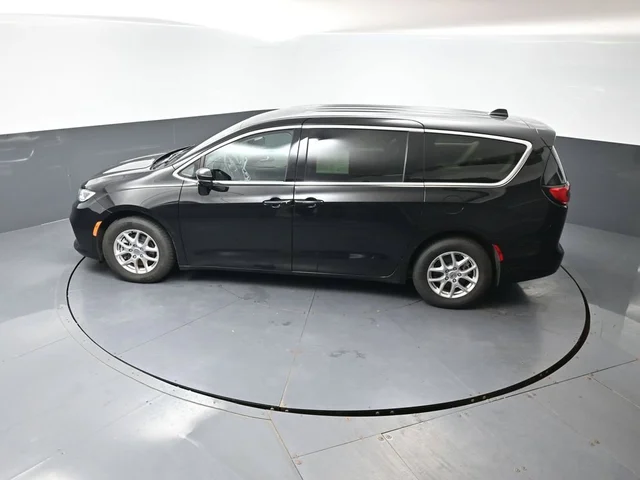 SEMINUEVOS CHRYSLER Pacifica a Estados en autogozo
