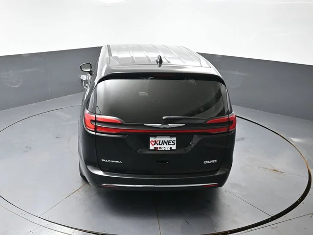SEMINUEVOS CHRYSLER Pacifica a Estados en autogozo