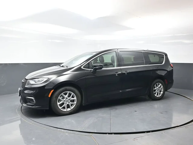 SEMINUEVOS CHRYSLER Pacifica a Estados en autogozo
