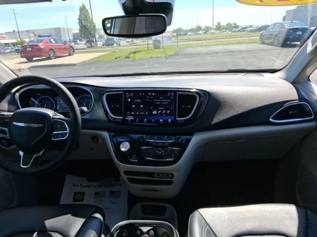 SEMINUEVOS CHRYSLER Pacifica a Estados en autogozo
