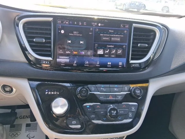 SEMINUEVOS CHRYSLER Pacifica a Estados en autogozo