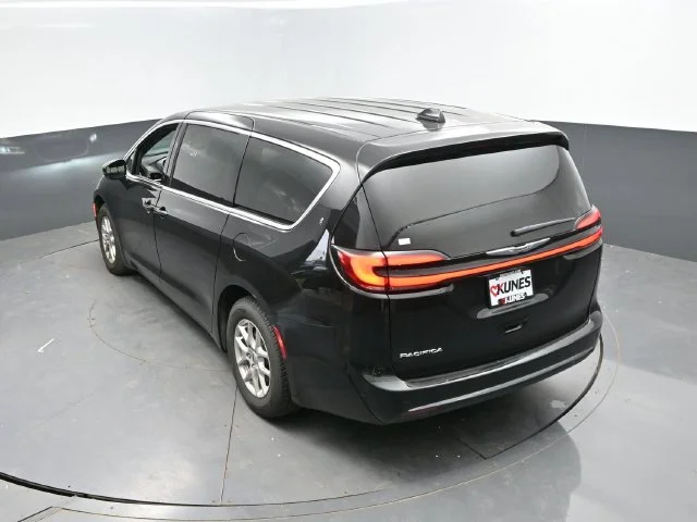SEMINUEVOS CHRYSLER Pacifica a Estados en autogozo
