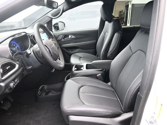 Nuevos CHRYSLER PACIFICA à Estados chez autogozo