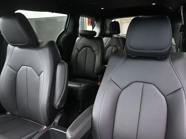 Nuevos CHRYSLER PACIFICA à Estados chez autogozo