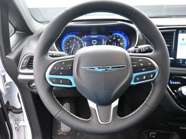 Nuevos CHRYSLER PACIFICA à Estados chez autogozo