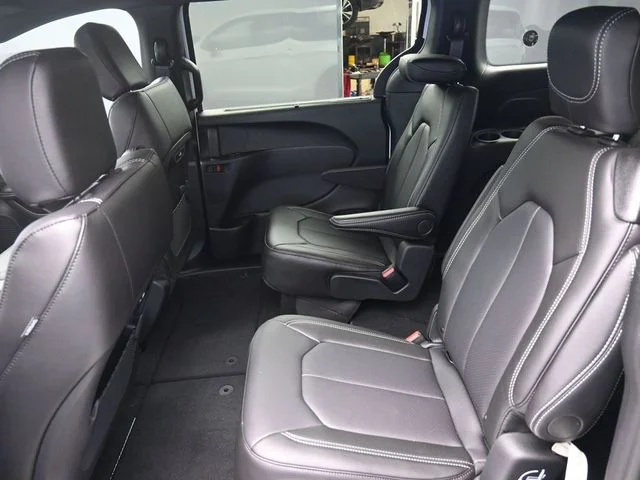 Nuevos CHRYSLER PACIFICA à Estados chez autogozo