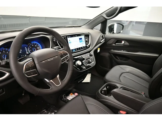 Nuevos CHRYSLER PACIFICA à Estados chez autogozo