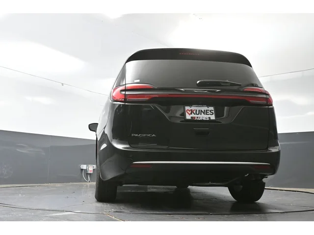 Nuevos CHRYSLER PACIFICA à Estados chez autogozo