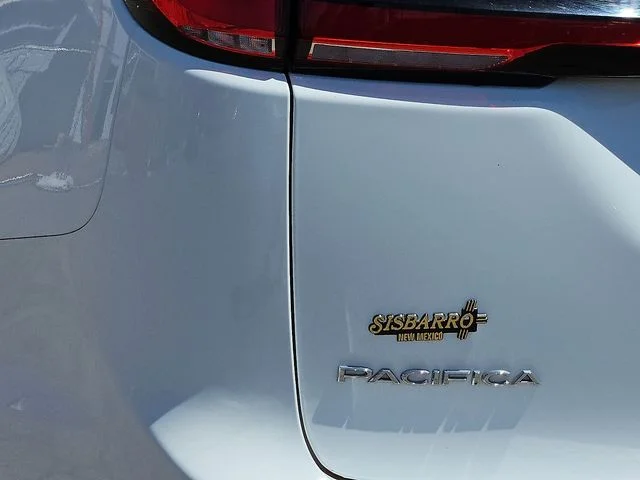 SEMINUEVOS CHRYSLER Pacifica a Estados en autogozo